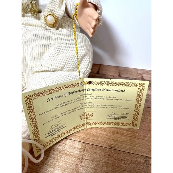 Porcelain Collectors Wind Up Doll  Certificate Of Authenticity Plays music Moves - Picture 4 of 6
